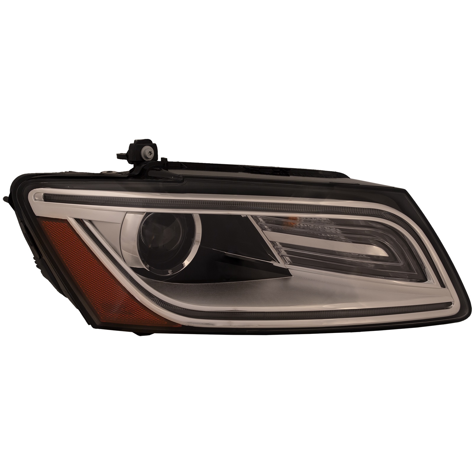 Right Passenger Side Headlight For 13-17 Audi Q5, 14-17 Audi SQ5; CAPA Certified