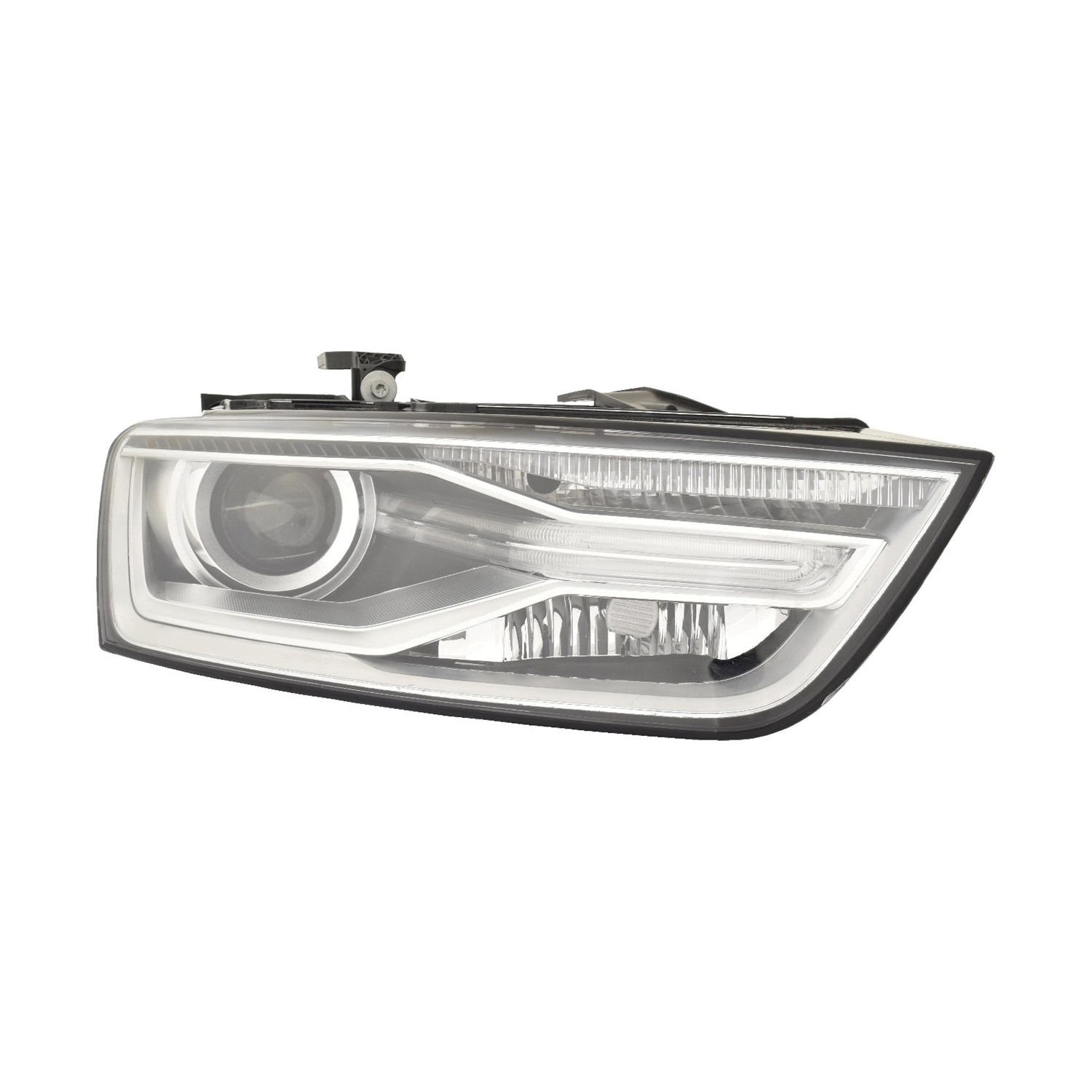 Right Passenger Side Headlight For 16-18 Audi Q3; CAPA Certified