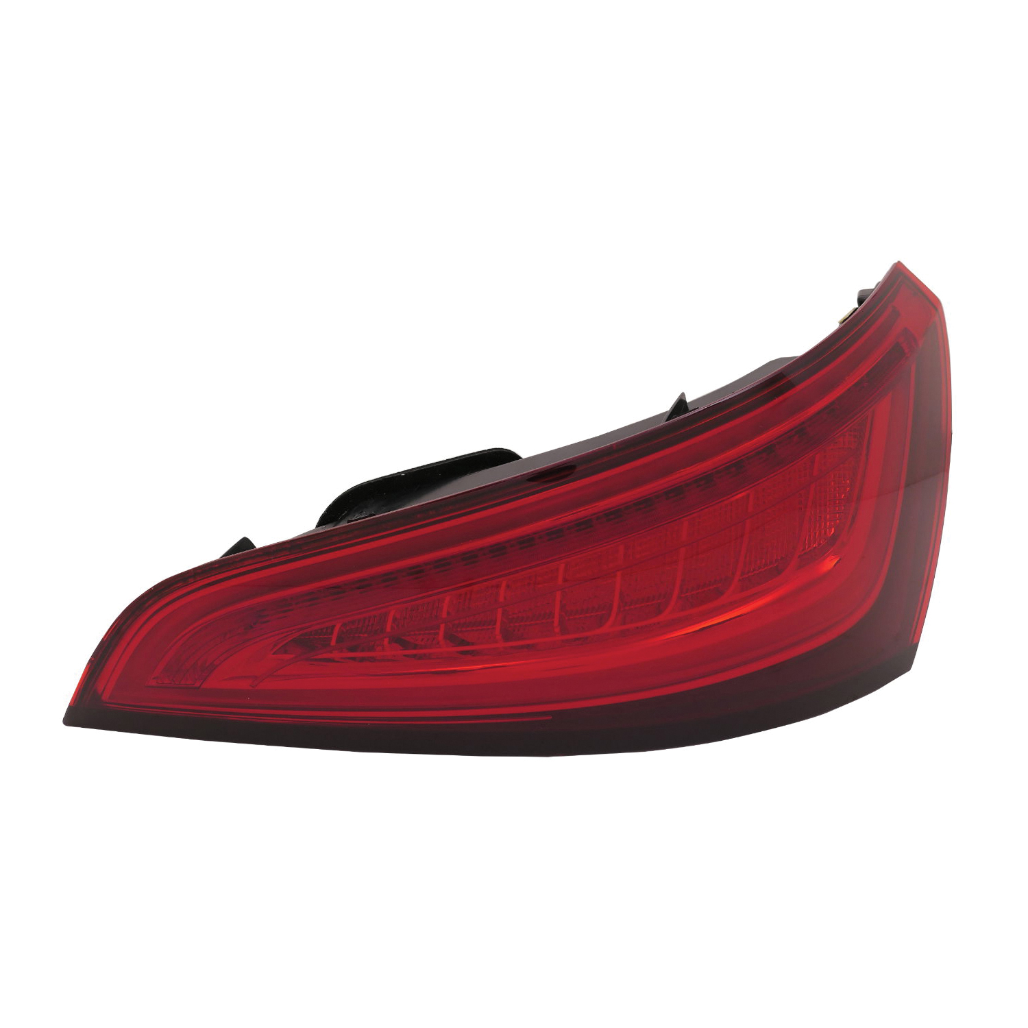 Right Passenger Side Tail Light For 13-17 Audi Q5, 14-17 Audi SQ5; CAPA Certified