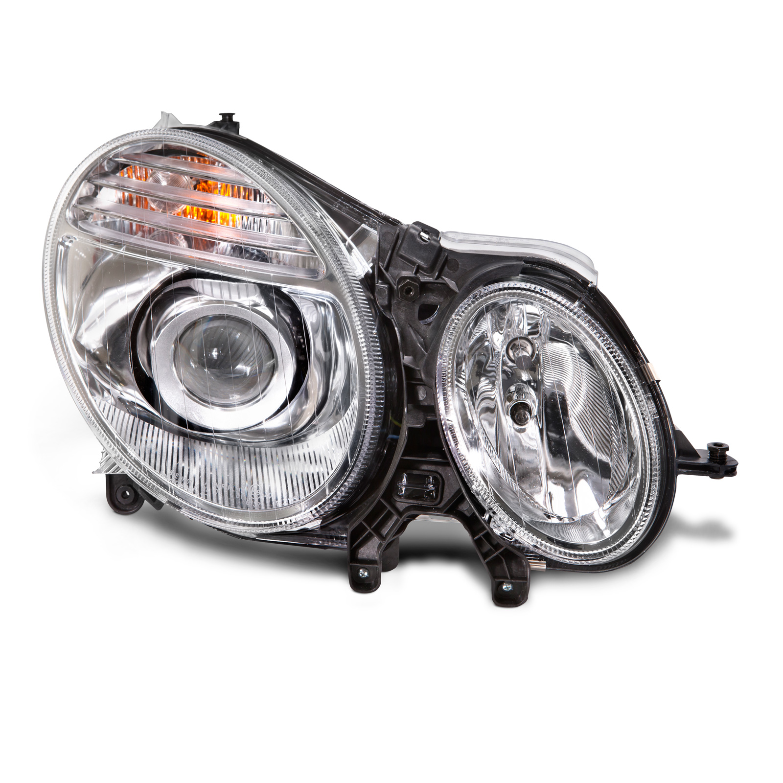 Right Passenger Side Headlight For 07-09 Mercedes-Benz E-350, 07-09 Mercedes-Benz E320, 07-09 Mercedes-Benz E550, 07-09 Mercedes-Benz E63 AMG
