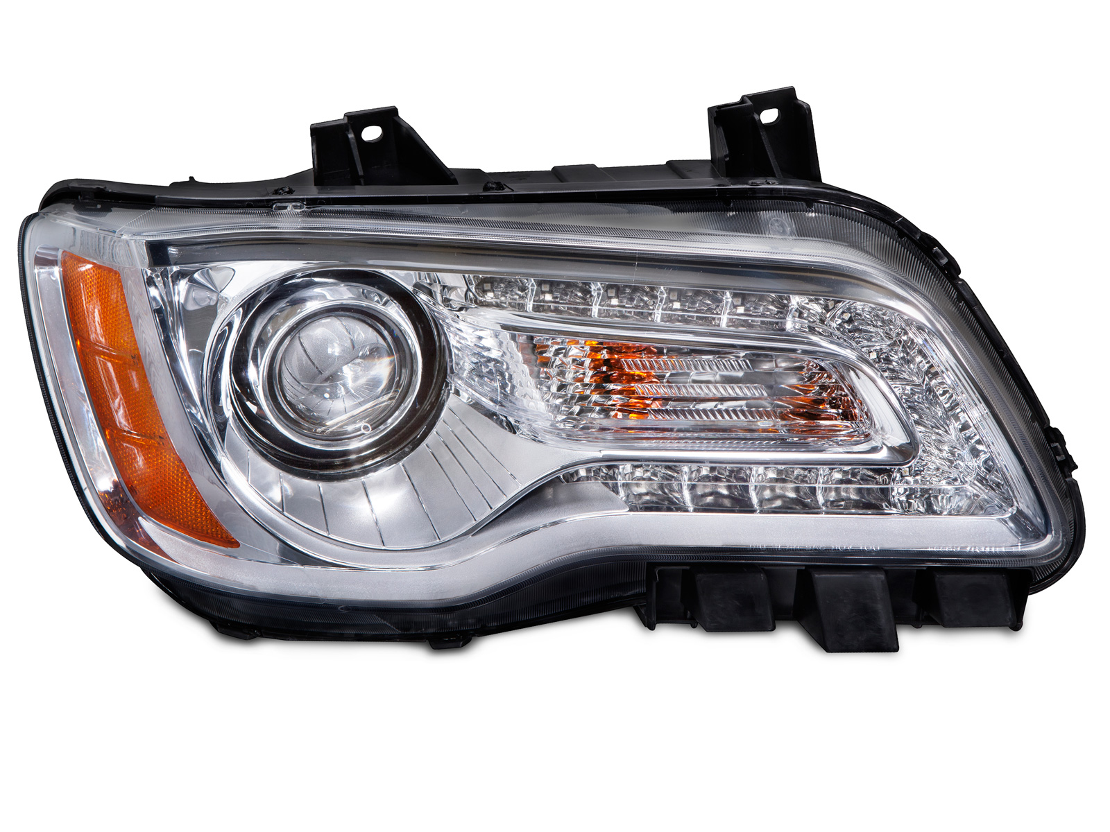 Right Passenger Side Headlight For 11-14 Chrysler 300