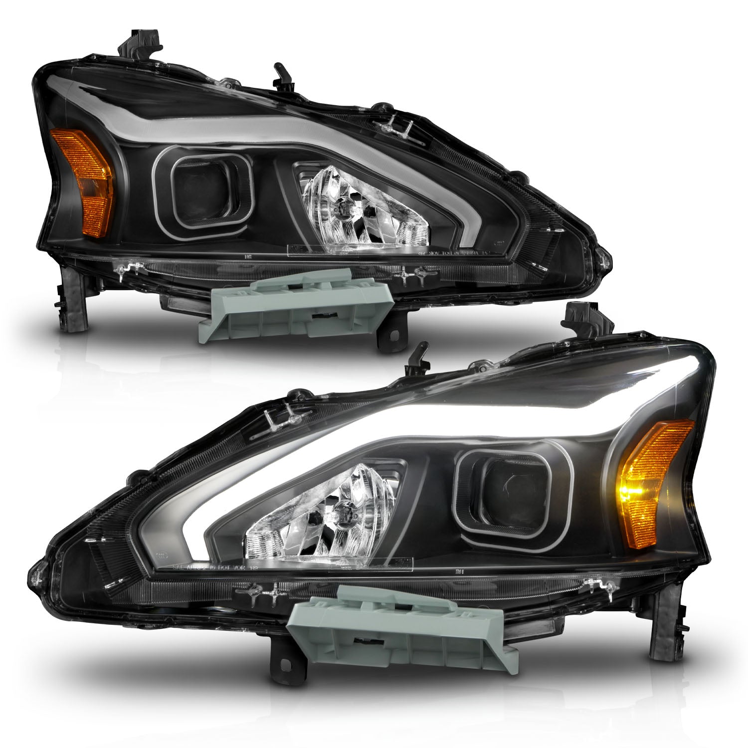 Headlight Set For 13-15 Nissan Altima