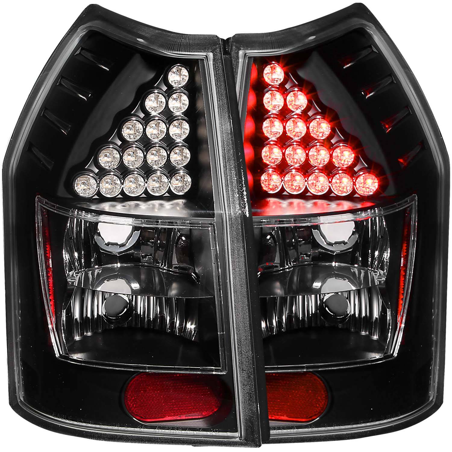 Tail Light Set For 05-08 Dodge Magnum