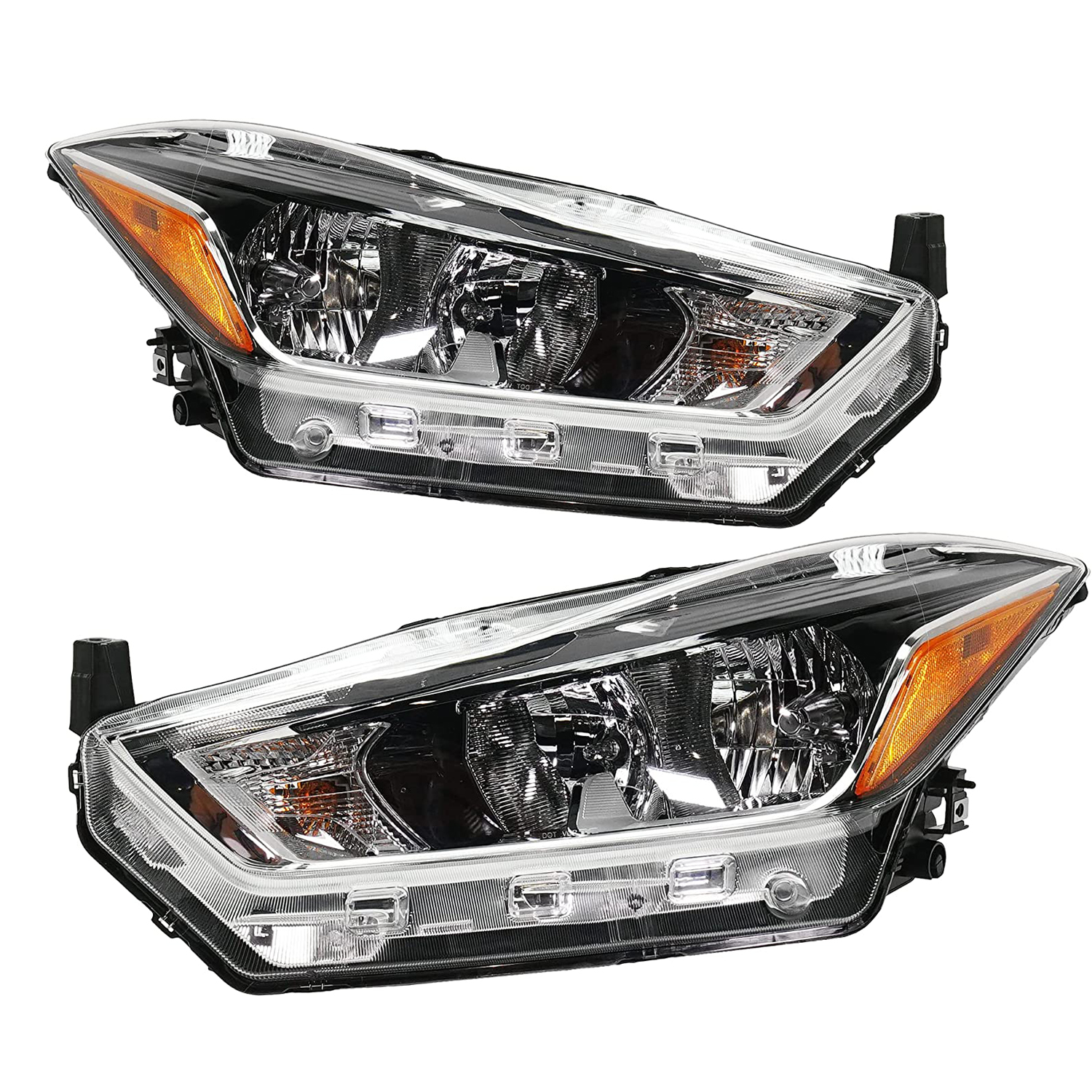 Headlight Set For 18-20 Nissan Kicks; CAPA Certified
