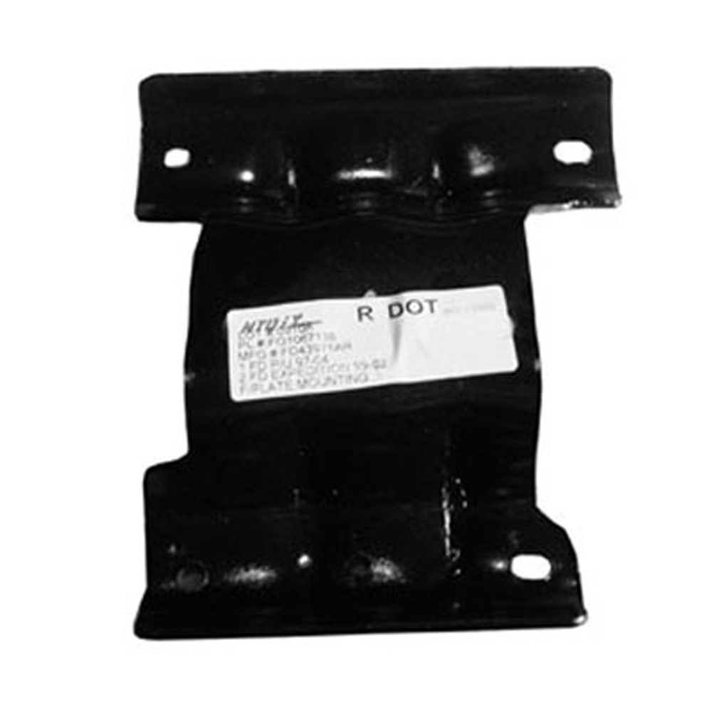 Right Passenger Side Bumper For 99-02 Ford Expedition, 97-03 Ford F-150, 04 Ford F-150 Heritage, 97-99 Ford F-250