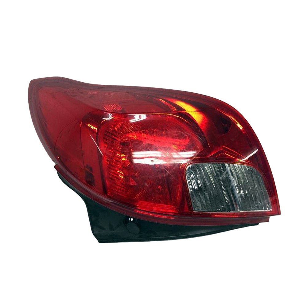 Left Driver Side Tail Light For 13-16 Buick Encore