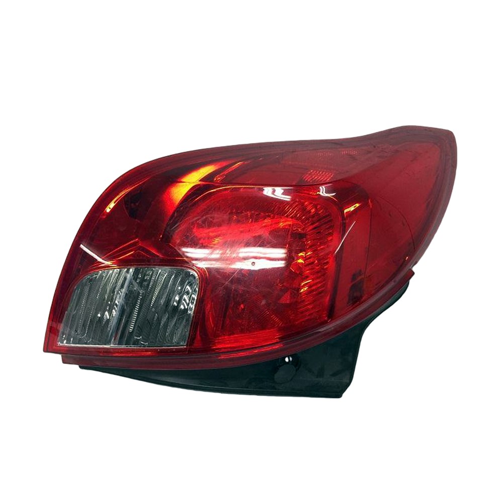 Right Passenger Side Tail Light For 13-16 Buick Encore