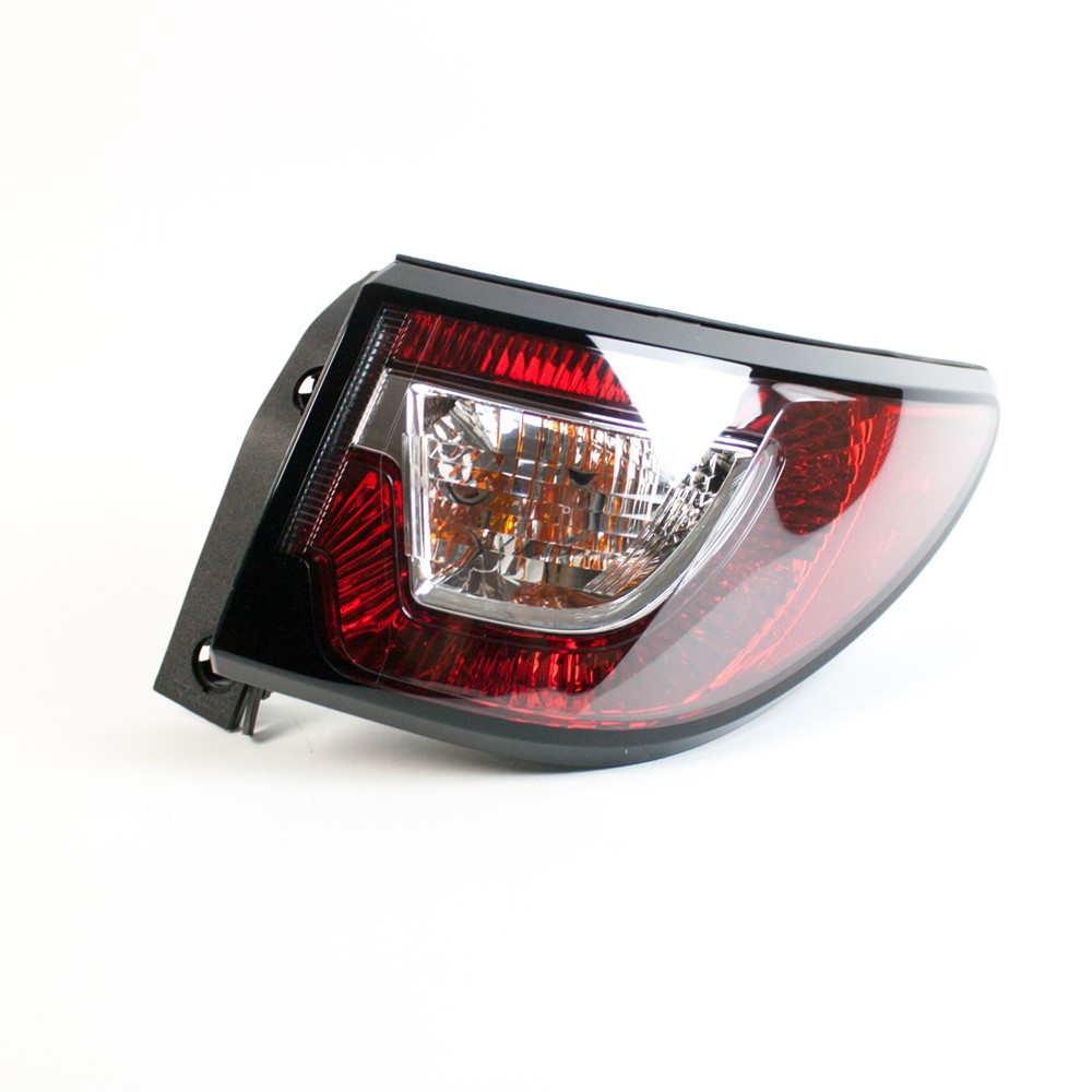 Right Passenger Side Tail Light For 13-17 Chevrolet Traverse