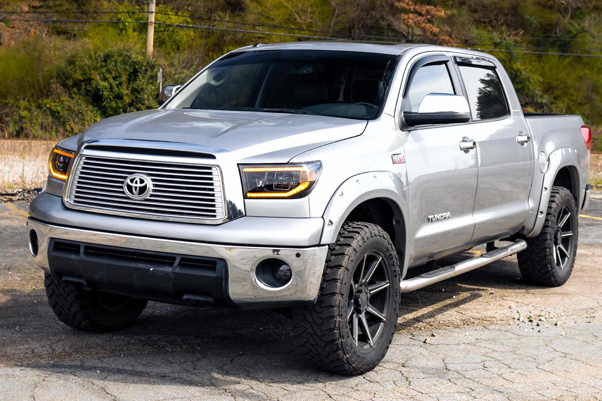 Headlight For 08-18 Toyota Sequoia, 07-13 Toyota Tundra