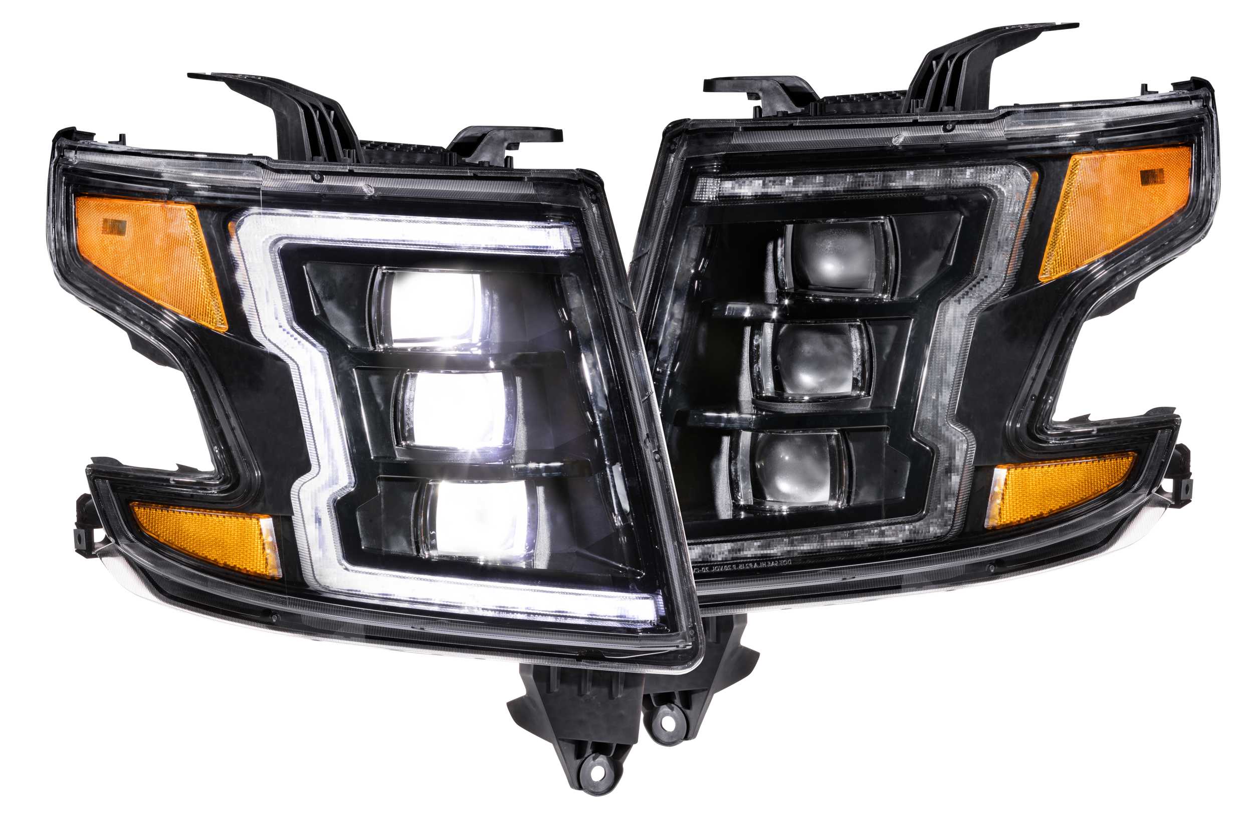 Headlight For 15-20 Chevrolet Suburban, 16-19 Chevrolet Suburban 3500 HD, 15-20 Chevrolet Tahoe