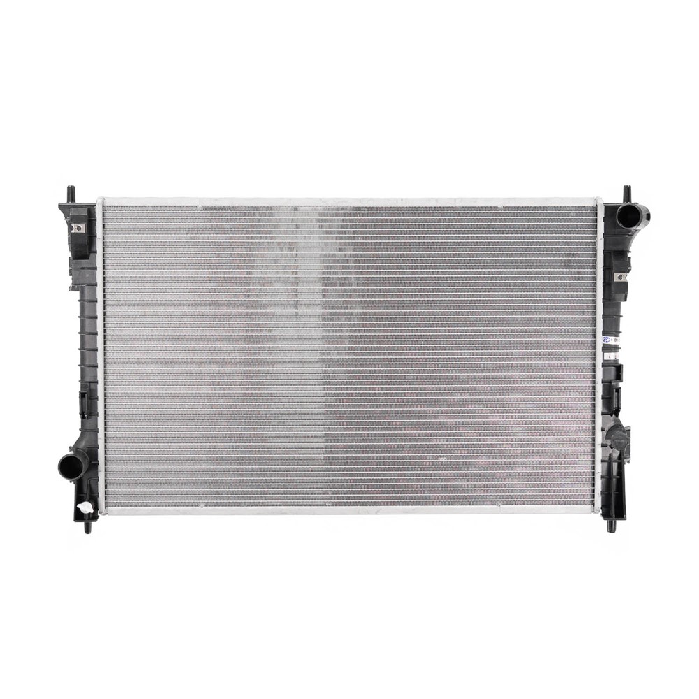 Radiator For 14-18 Ford Special Service Police Sedan, 13-19 Ford Taurus, 13-16 Lincoln MKS