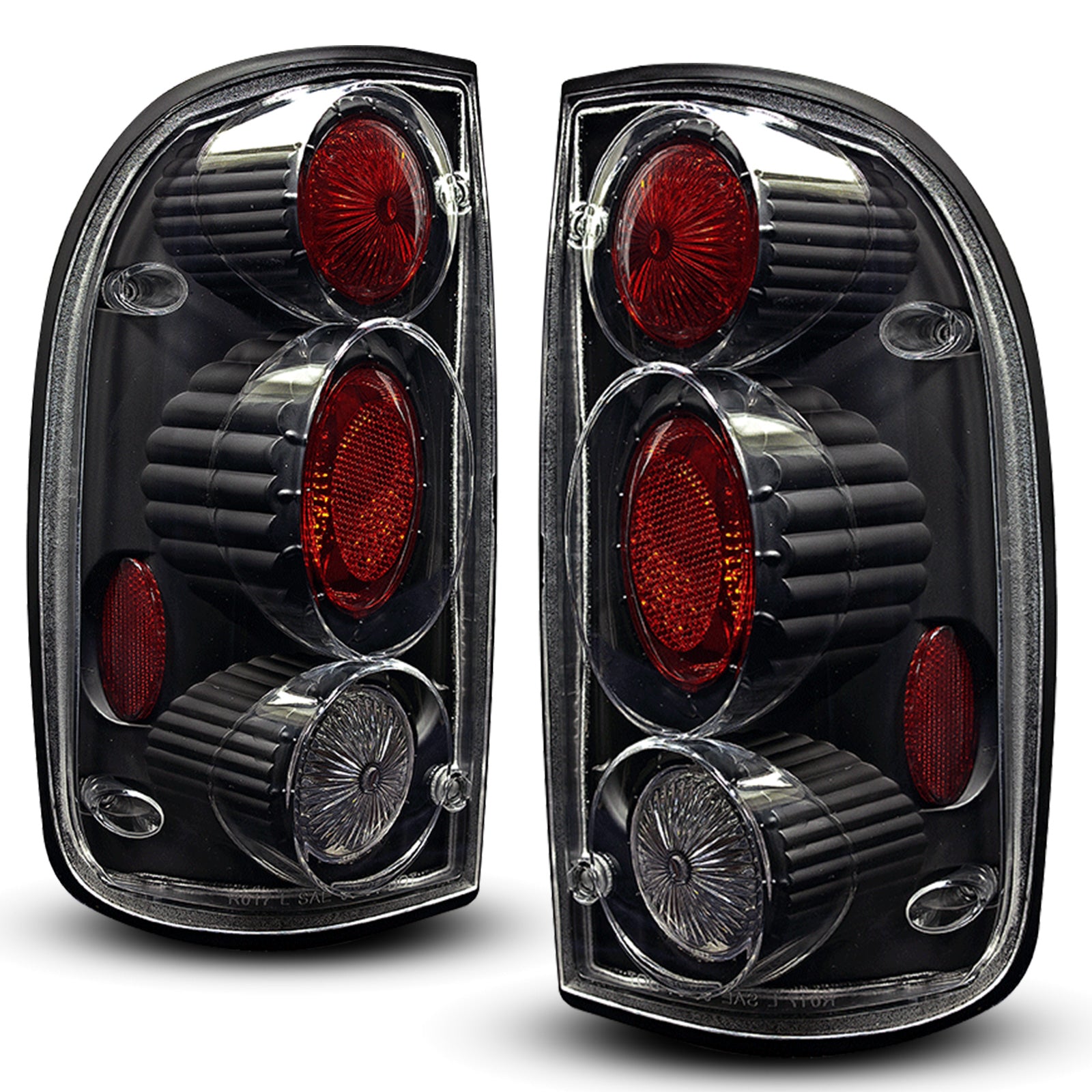 Tail Light Set For 01-04 Toyota Tacoma