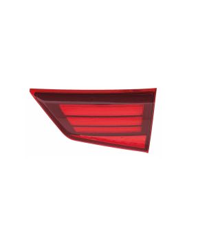 Right Passenger Side Tail Light For 16-20 Mitsubishi Outlander; CAPA Certified
