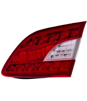 Right Passenger Side Reflector For 13-15 Nissan Sentra; CAPA Certified