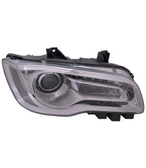 Right Passenger Side Headlight For 15-17 Chrysler 300