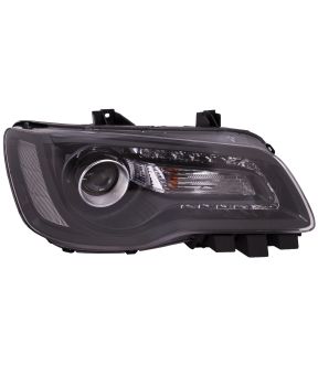 Right Passenger Side Headlight For 15-17 Chrysler 300