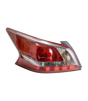 Left Driver Side Tail Light For 13 Nissan Altima