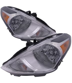 Headlight Set For 15-19 Nissan Versa