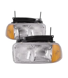 Headlight Set For 95-97 GMC Jimmy, 94-97 GMC Sonoma, 96-97 Oldsmobile Bravada