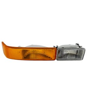 Right Passenger Side Park Light For 95-05 Chevrolet Blazer, 98-04 Chevrolet S-10