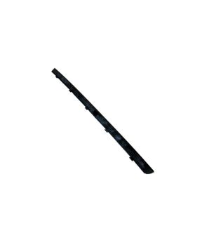 Left Driver Side Door Seal & Weatherstrip For 1994-2005 Chevrolet GMC Isuzu Oldsmobile
