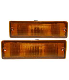 Turn Signal Light Set For 88-94 Nissan D21, 88-95 Nissan Pathfinder, 95-97 Nissan Pickup