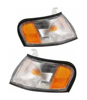 Parking Light Set For 95-98 Nissan 200SX, 95-99 Nissan Sentra
