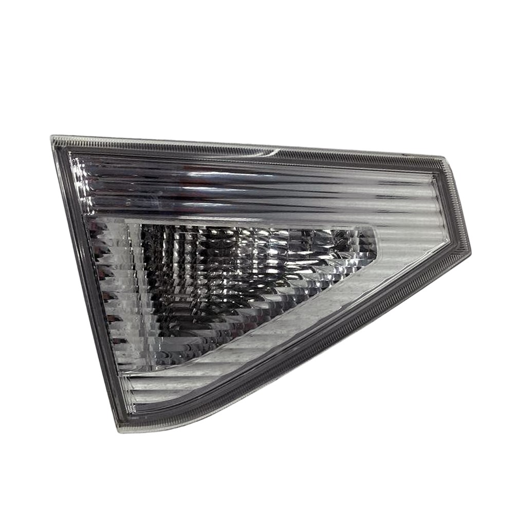 Left Driver Side Inner Tail Light Lens And Housing For 08-14 Subaru Impreza